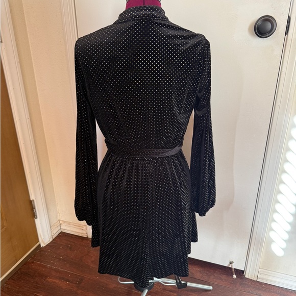 Medium City Studio long sleeve black velvet dress with gold embellishments - Picture 4 of 7